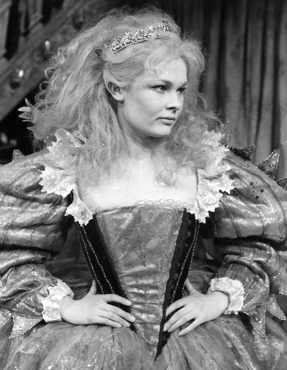 Judi Dench: pic #217337