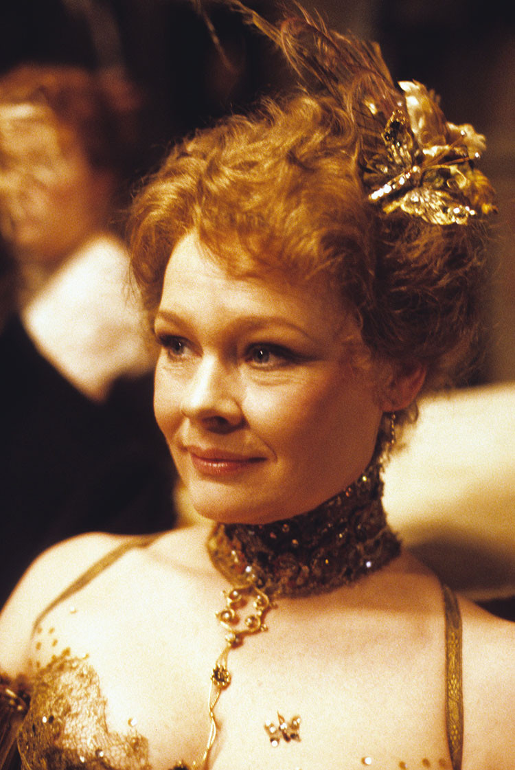 Judi Dench: pic #277392