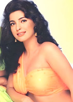 Juhi Chawla photo #