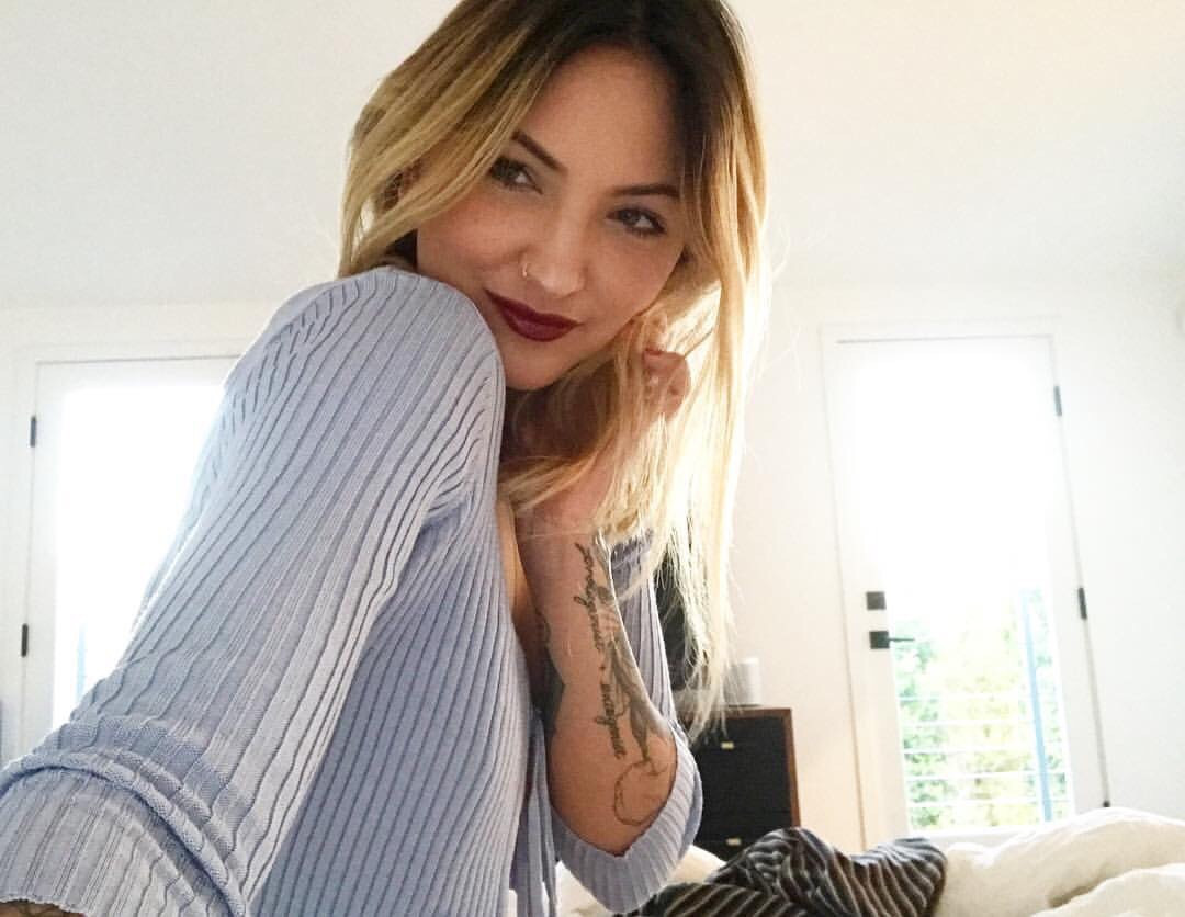 Julia Michaels: pic #1169486