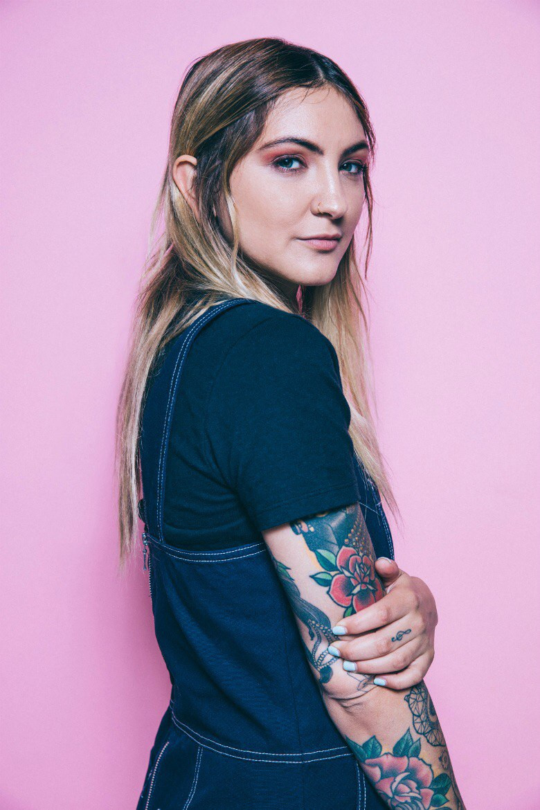 Julia Michaels: pic #1157236