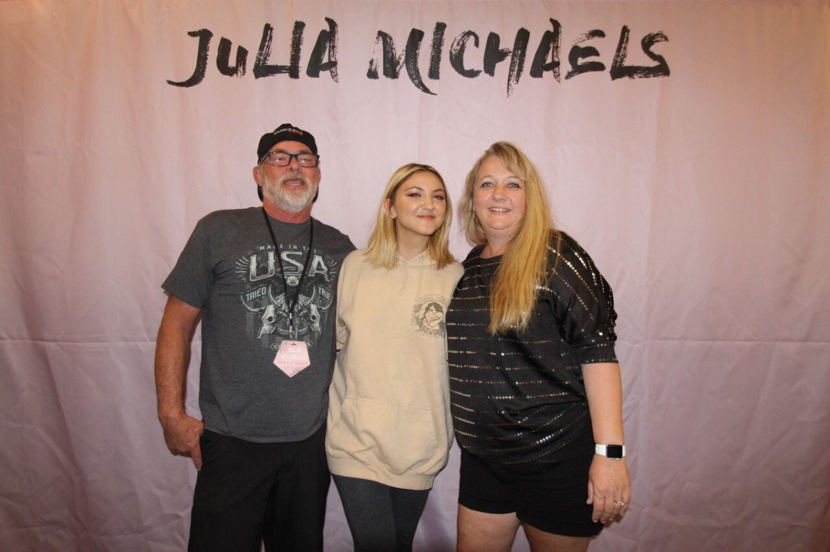 Julia Michaels: pic #1169494