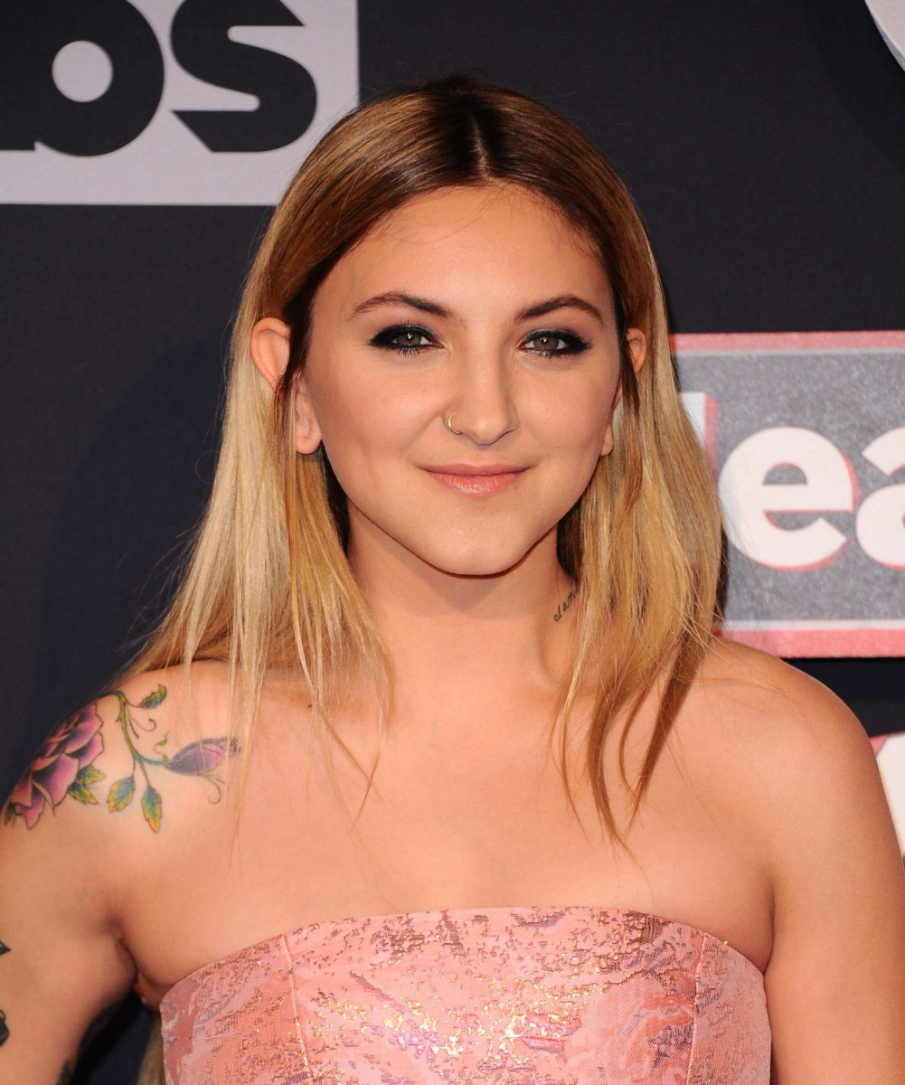 Julia Michaels: pic #954195