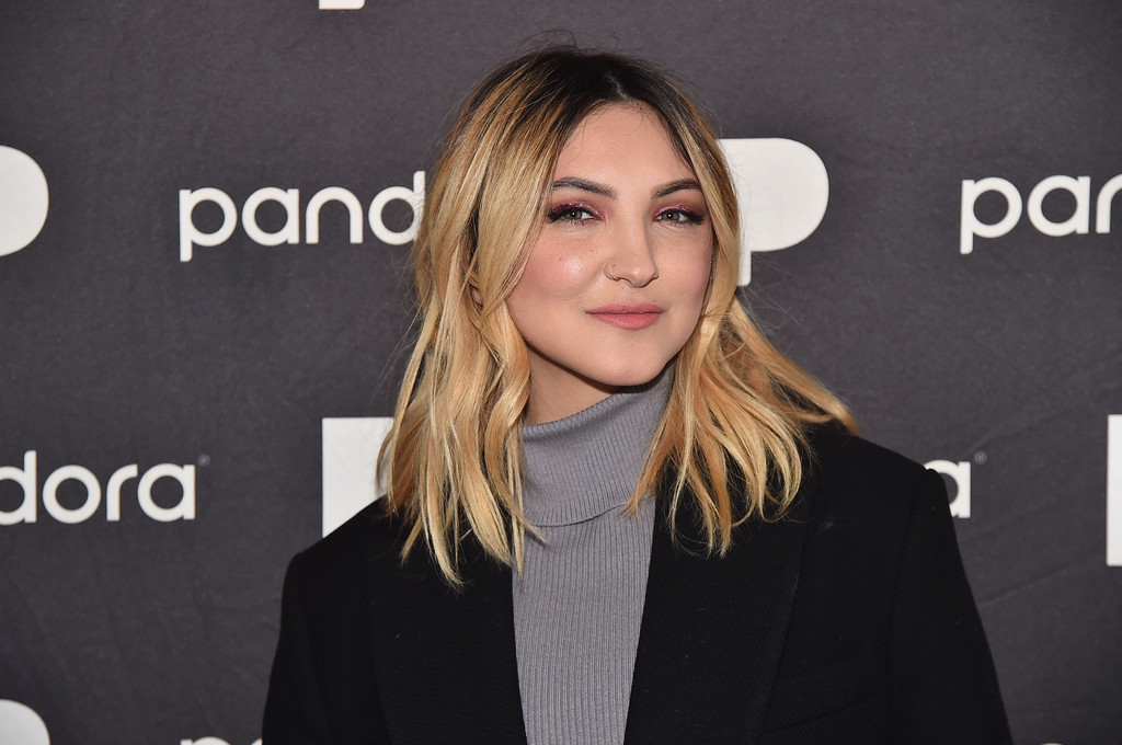 Julia Michaels: pic #1090850