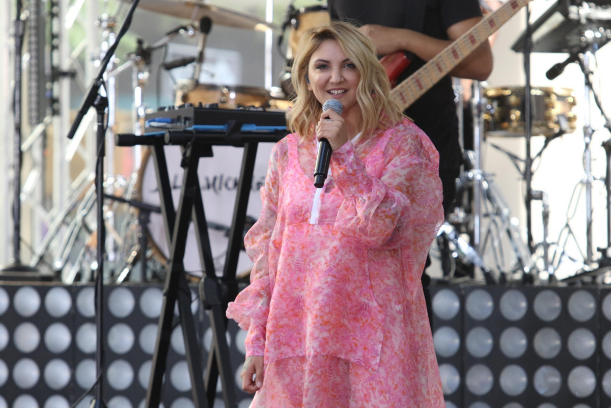 Julia Michaels: pic #1058252