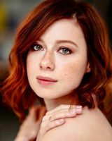 Julia Savicheva photo #