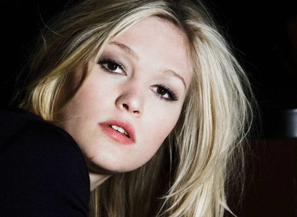 Julia Stiles: pic #226282