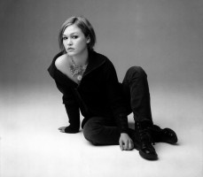 Julia Stiles photo #