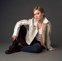 Julia Stiles photo #