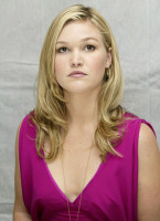 Julia Stiles pic #226242