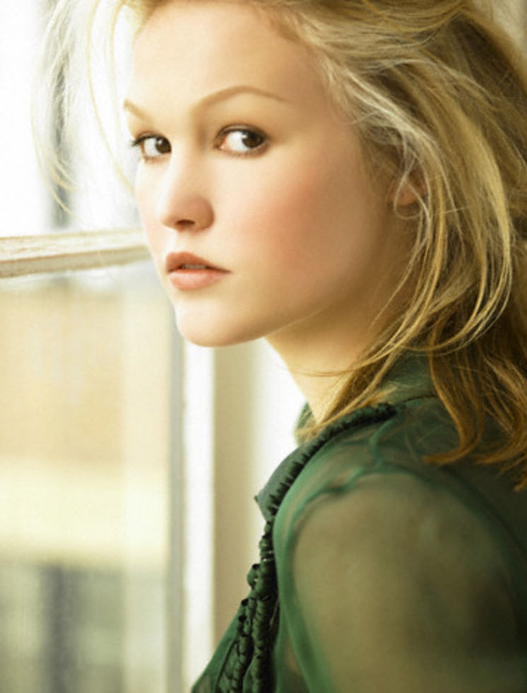 Julia Stiles: pic #226263