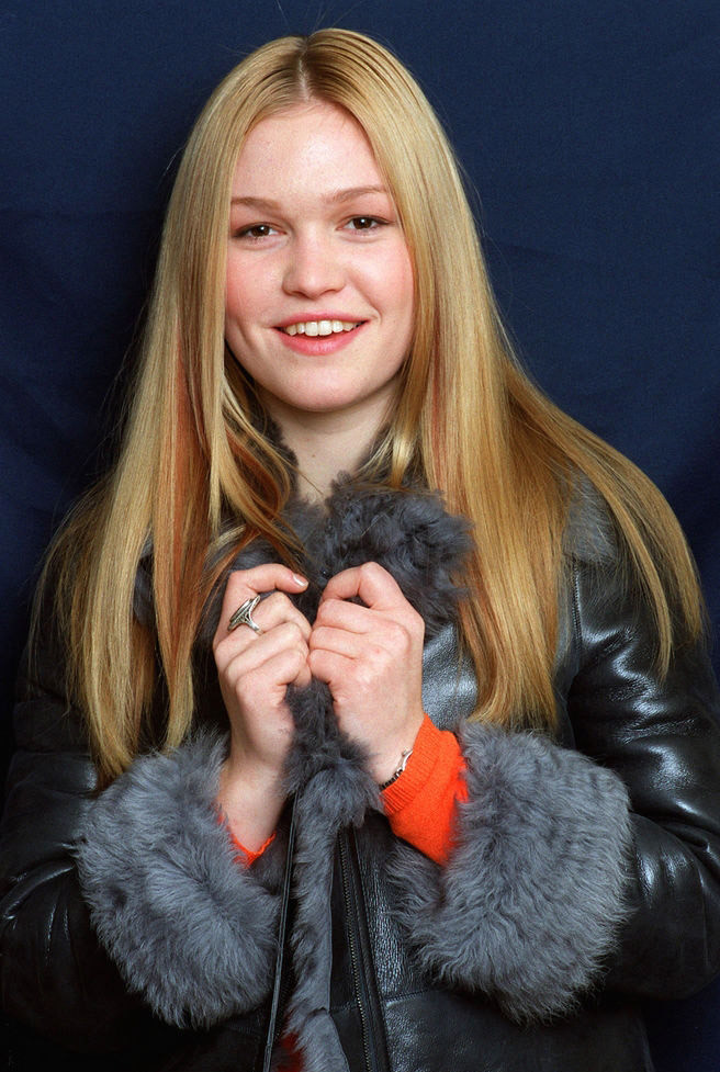 Julia Stiles: pic #226274