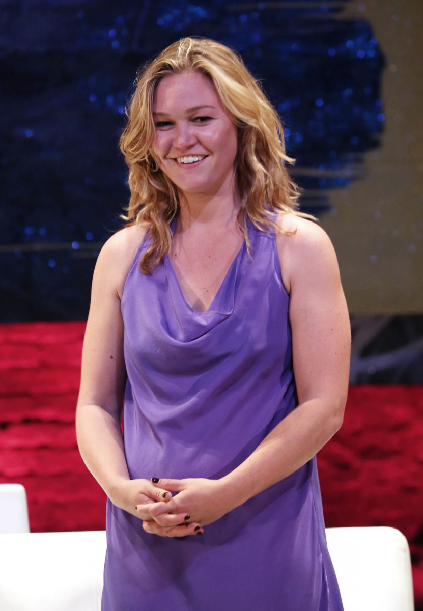 Julia Stiles: pic #722744