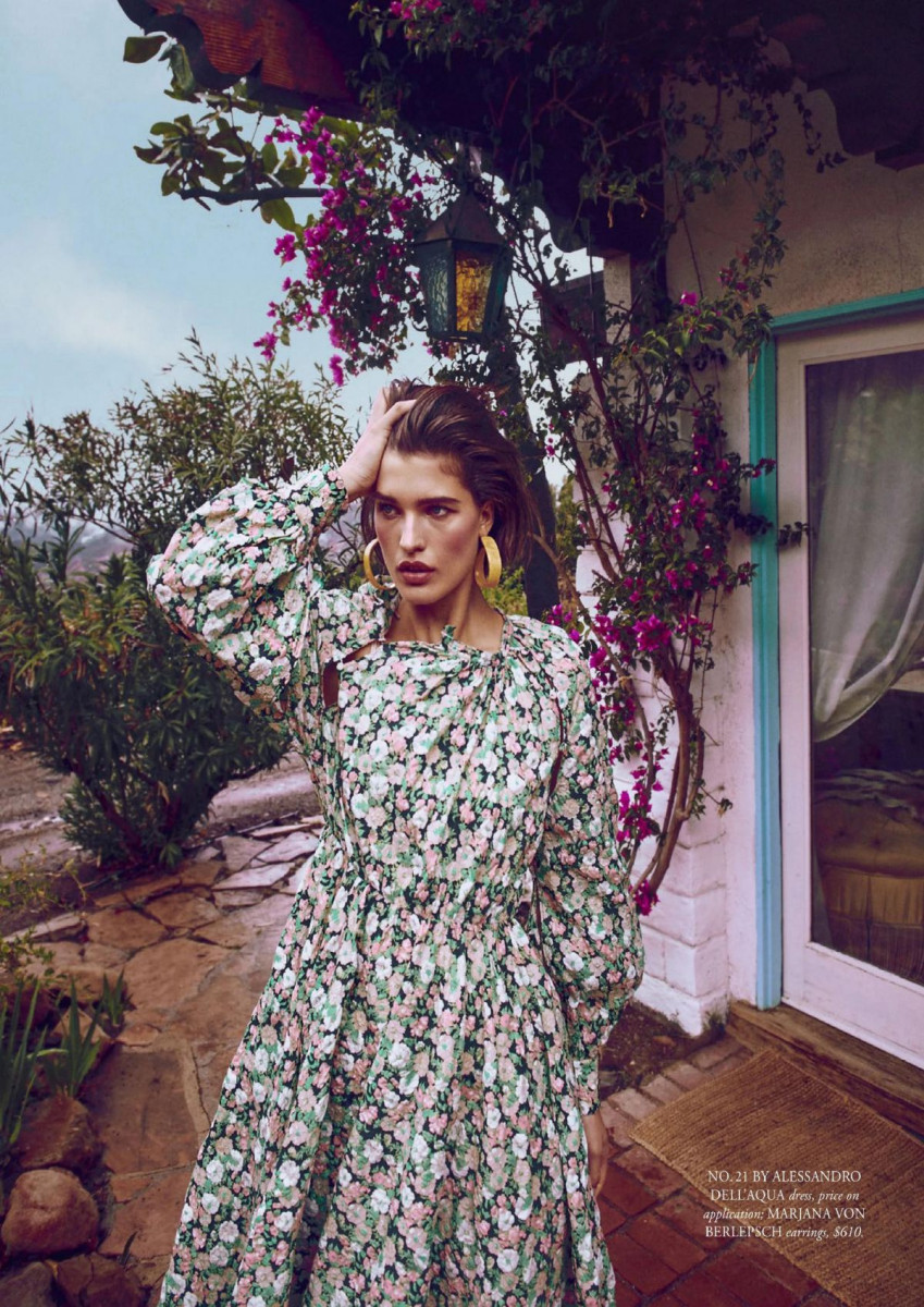 Julia Van Os: pic #1215420