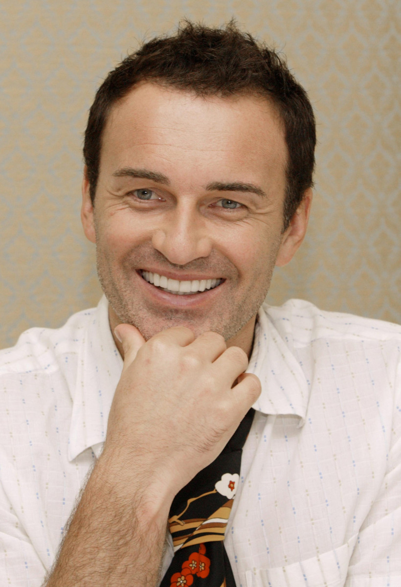 Julian McMahon: pic #69365