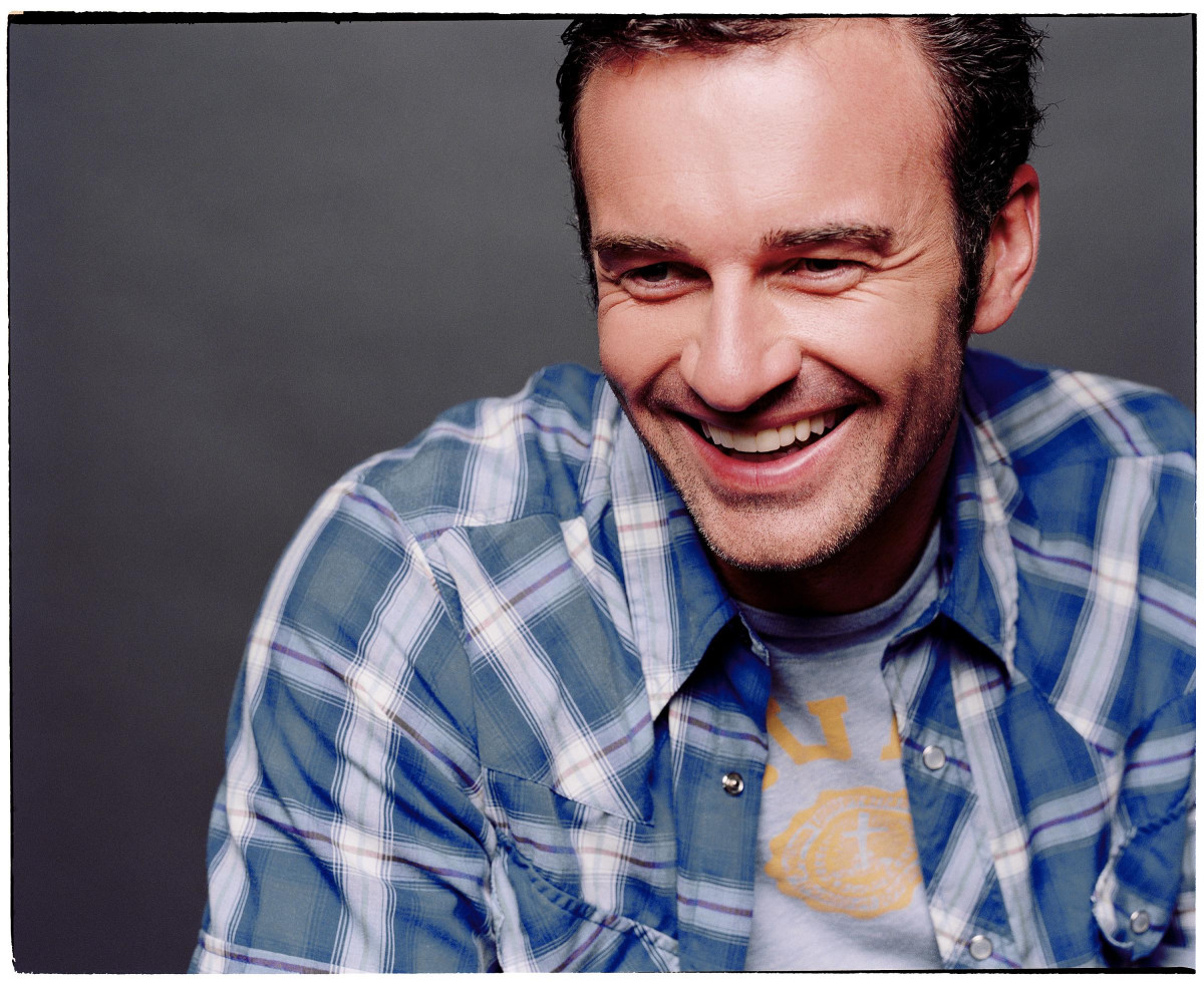 Julian McMahon: pic #69361