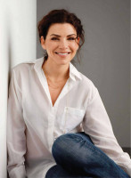 Julianna Margulies photo #