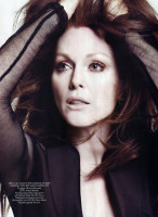 photo 19 in Julianne Moore gallery [id226828] 2010-01-15