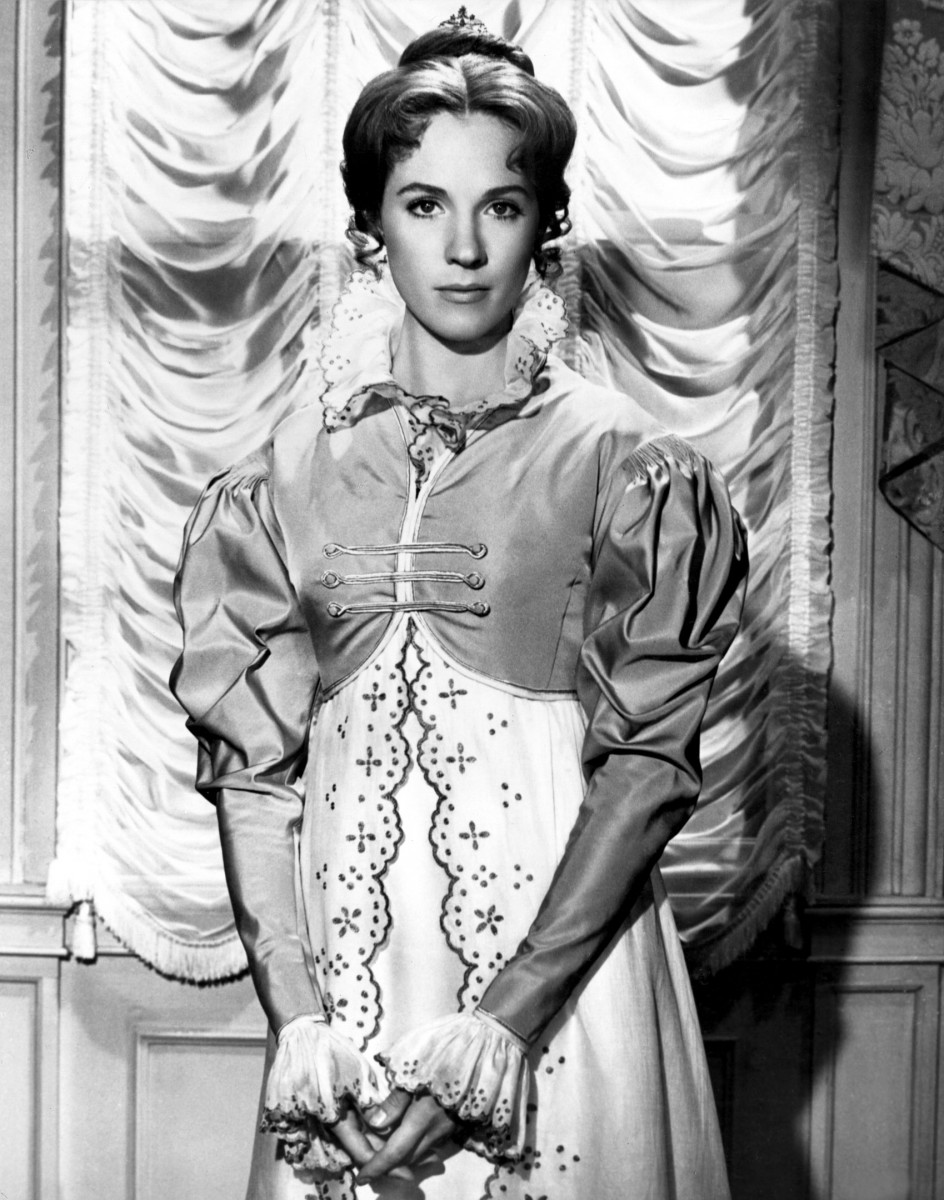 Julie Andrews: pic #357904