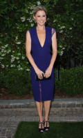 Julie Bowen photo #