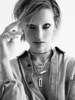 Julie Ordon photo #