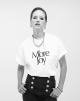 Julie Ordon photo #