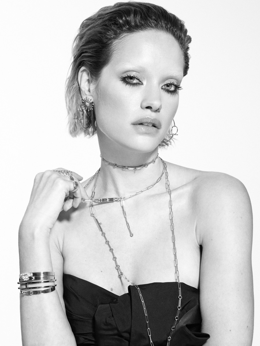 Julie Ordon: pic #1370403