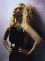 Juno Temple photo #