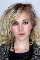 photo 7 in Juno Temple gallery [id329048] 2011-01-18
