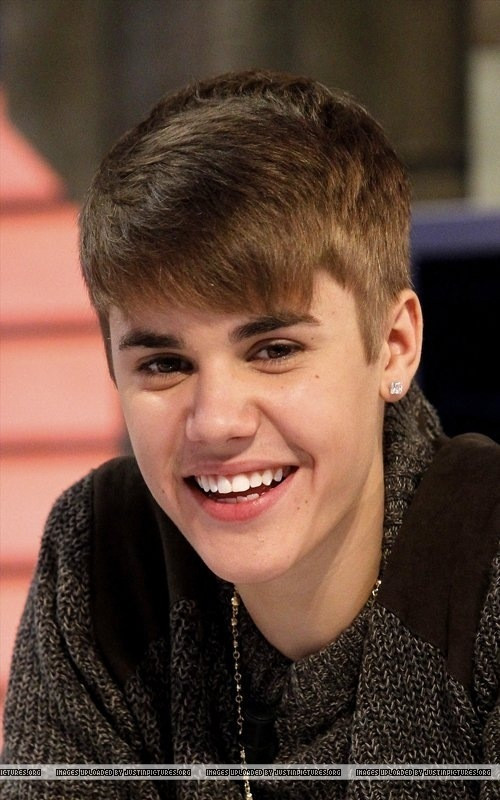 Justin Bieber: pic #450297