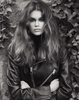 Kaia Gerber photo #