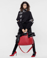 Kaia Gerber photo #