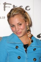 Kaley Cuoco photo #