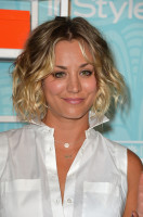 Kaley Cuoco photo #