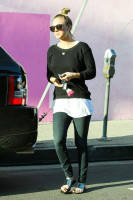 Kaley Cuoco photo #