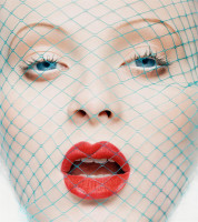 Karen Elson photo #