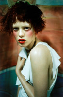 Karen Elson photo #