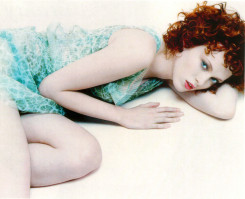 Karen Elson photo #