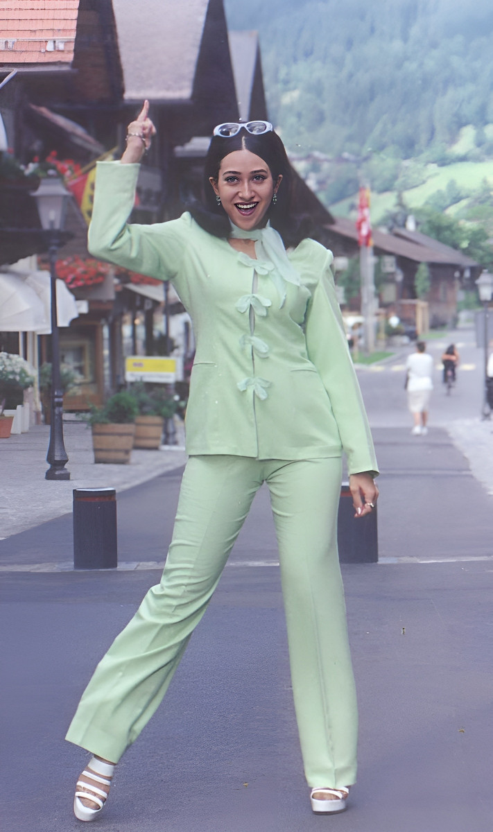 Karisma Kapoor: pic #1287383