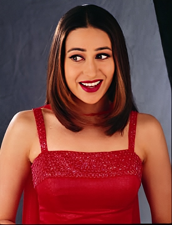 Karisma Kapoor: pic #1287348