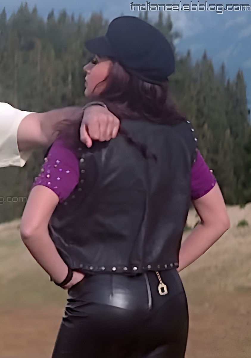 Karisma Kapoor: pic #1287425