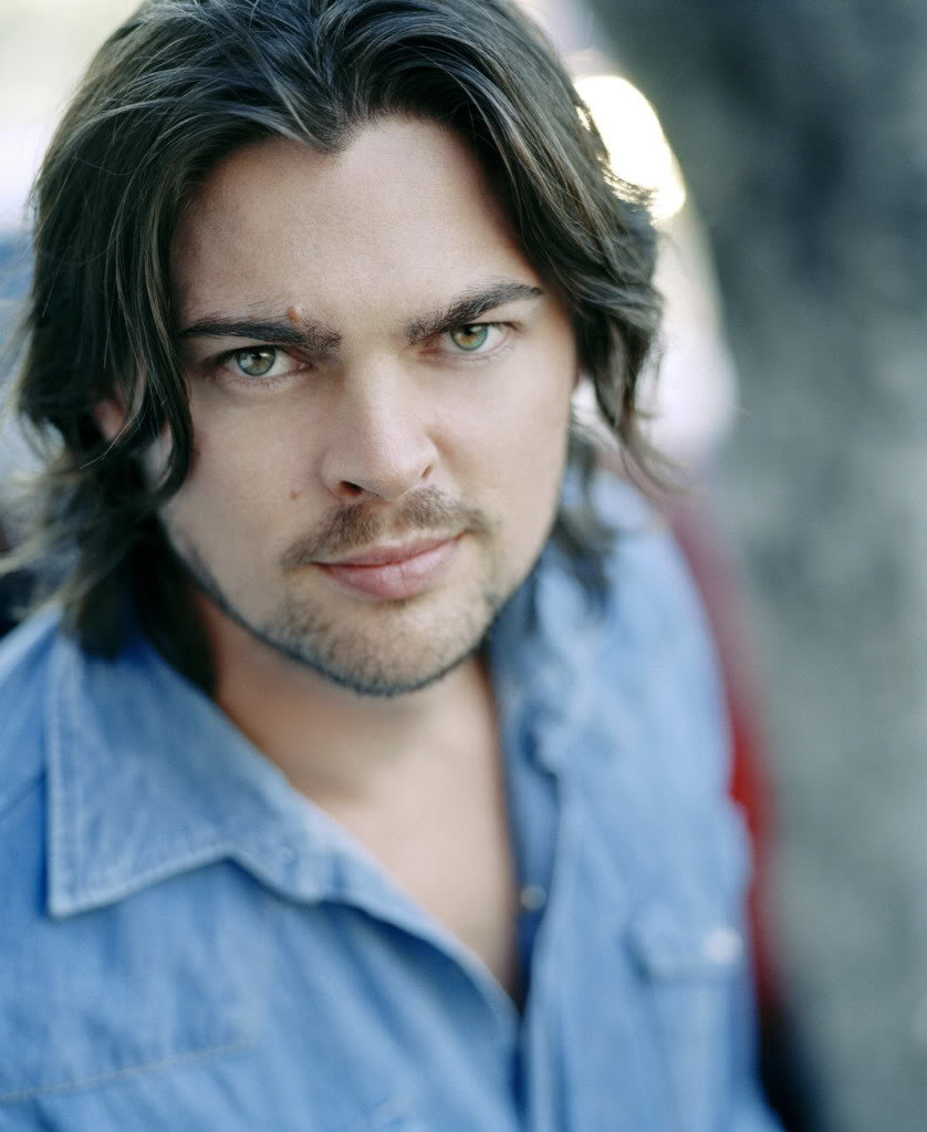 Karl Urban: pic #195661