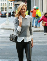 Karlie Kloss photo #