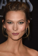 Karlie Kloss photo #