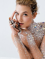 Karlie Kloss photo #