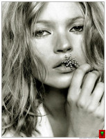 photo 20 in Kate Moss gallery [id65132] 0000-00-00