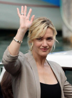 photo 10 in Winslet gallery [id403872] 2011-09-15
