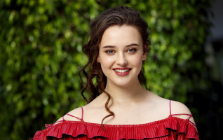 Katherine Langford photo #