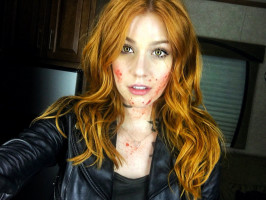 Katherine McNamara photo #