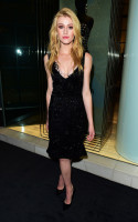 Katherine McNamara photo #